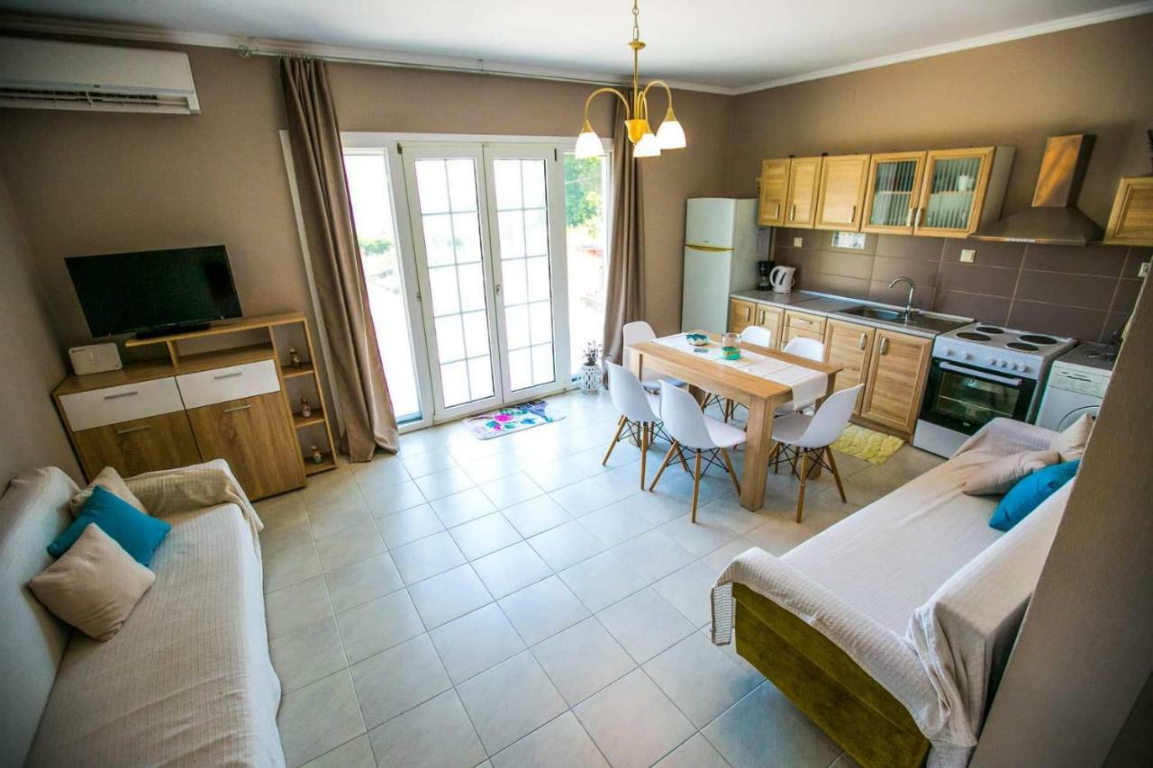 Sweet Home Glikadi Limenas  Ngoại thất bức ảnh